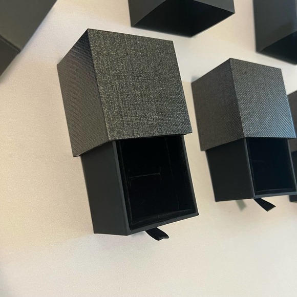 Dark Gray Ring boxes Velvet lined set of 3 - Picture 2 of 8